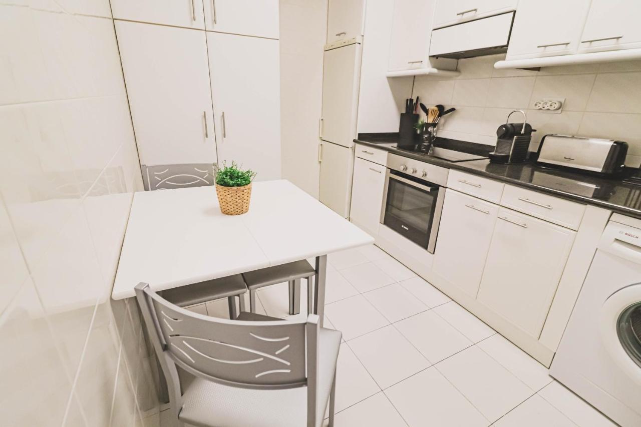 Park View Beautiful Apartment Бильбао Экстерьер фото