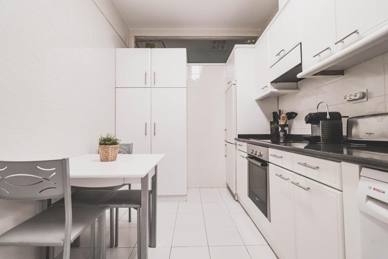 Park View Beautiful Apartment Бильбао Экстерьер фото